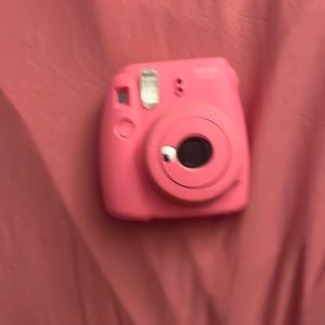 Pink poloroid camera (intsax included)